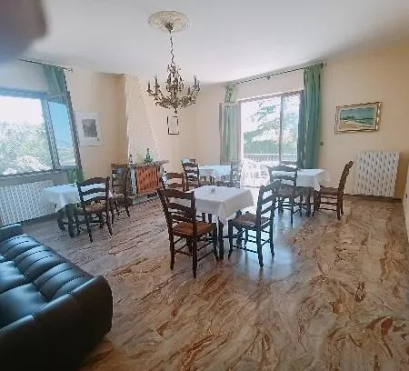 Le Api Di Pe' Bed and Breakfast Cupramontana