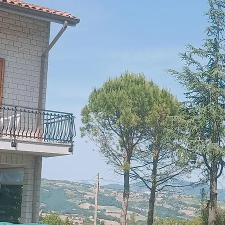 Bed and Breakfast Le Api Di Pe' Cupramontana