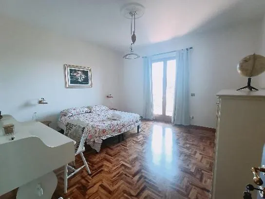 Le Api Di Pe' Bed & Breakfast *